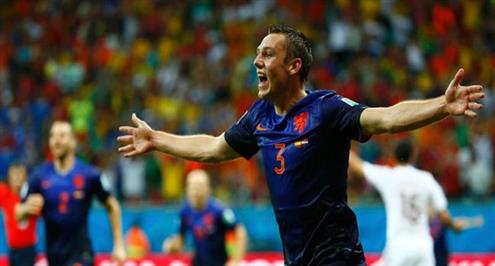 لاتسيو يتعاقد مع المدافع الهولندي ستيفان دي فري 